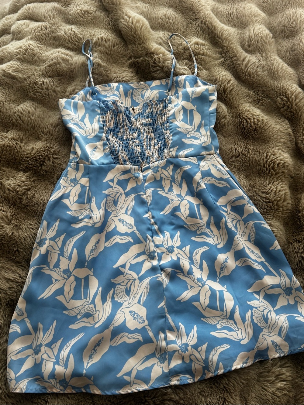 RESA Mini Dress - Picture 4 of 5